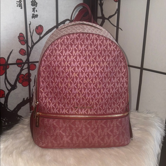 Michael Kors RHEA Backpack - Picture 4 of 8